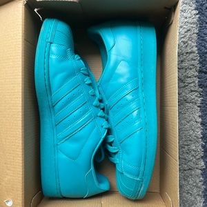 ADIDAS PHARRELL WILLIAMS. SUPERSTAR SUPERCOLOR.TEAL COLORWAY